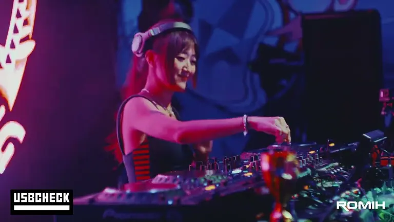 ROMIH | House / Techno / Bass DJ Set | LOTUS